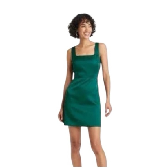 A New Day Emerald Satin Mini Dress - Picture 4 of 4